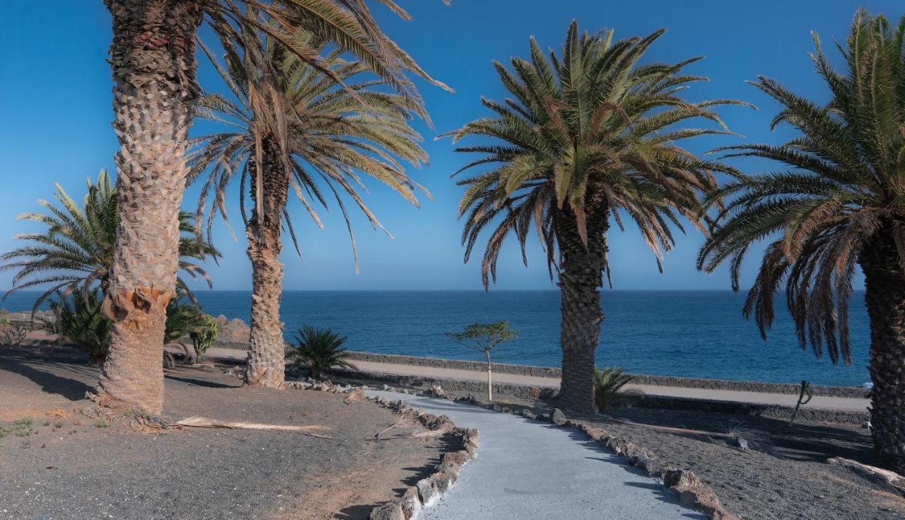 Apartamento Eduardo A Primera Linea Del Mar Costa Teguise Exteriér fotografie