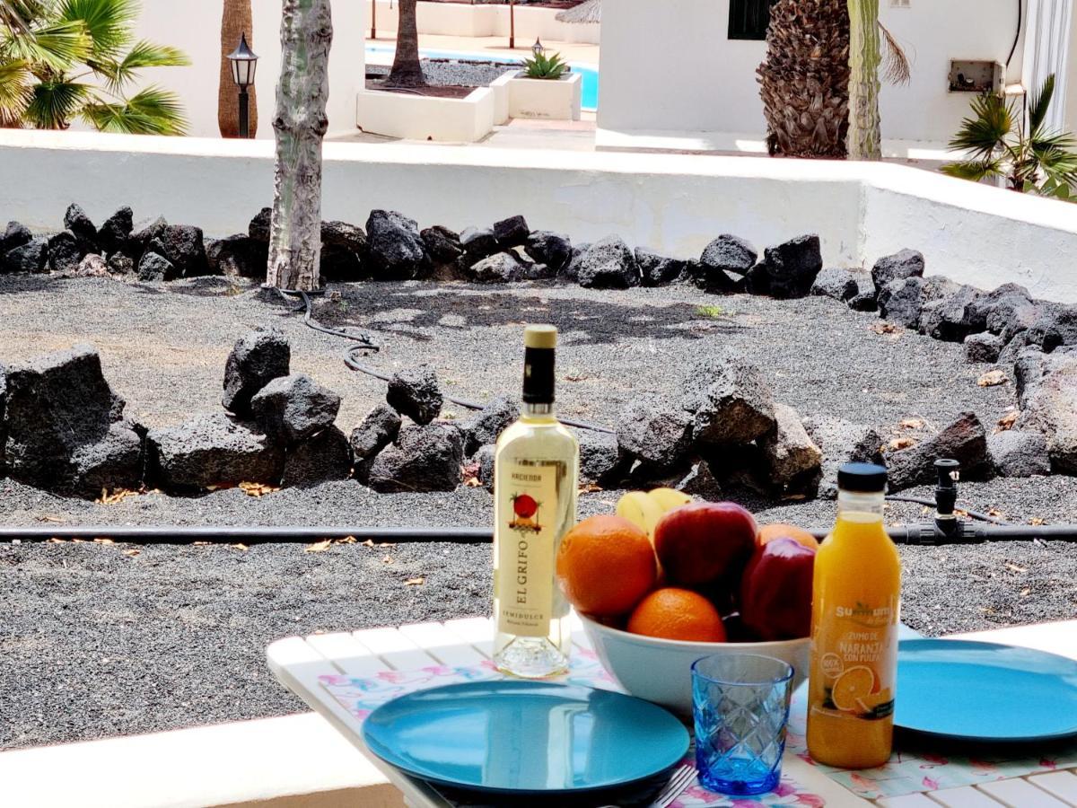 Apartamento Eduardo A Primera Linea Del Mar Costa Teguise Exteriér fotografie