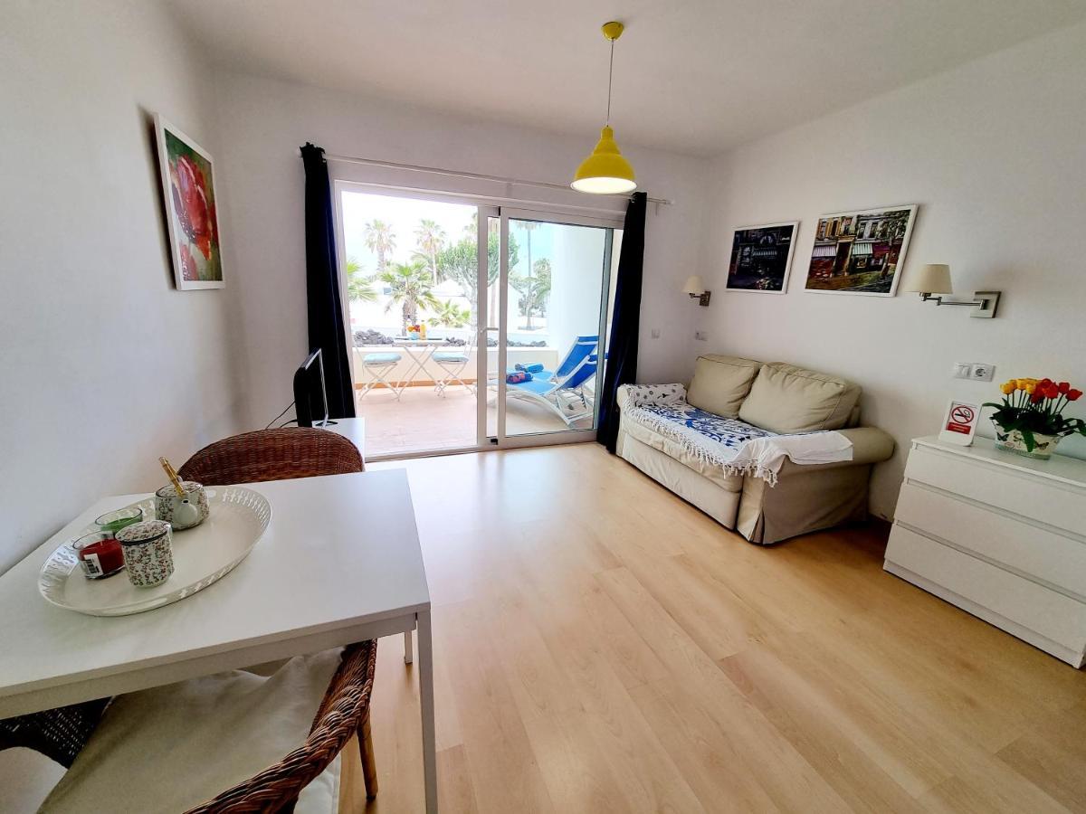 Apartamento Eduardo A Primera Linea Del Mar Costa Teguise Exteriér fotografie